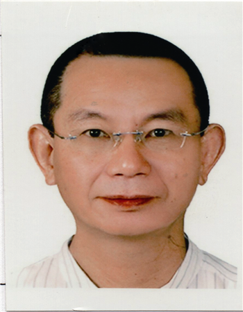 王　春茂