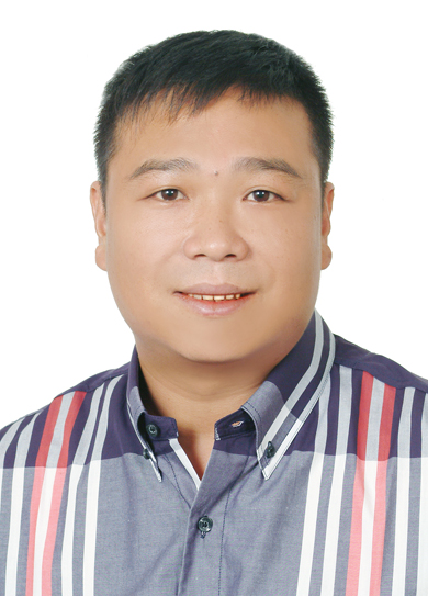 林　俊儀