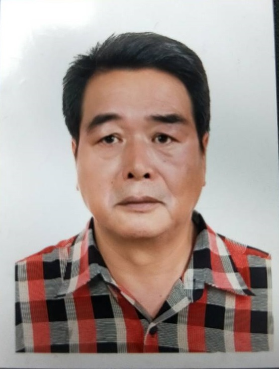 黃　文智