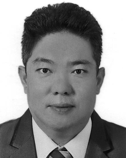 鄧易承