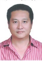 何　元儀