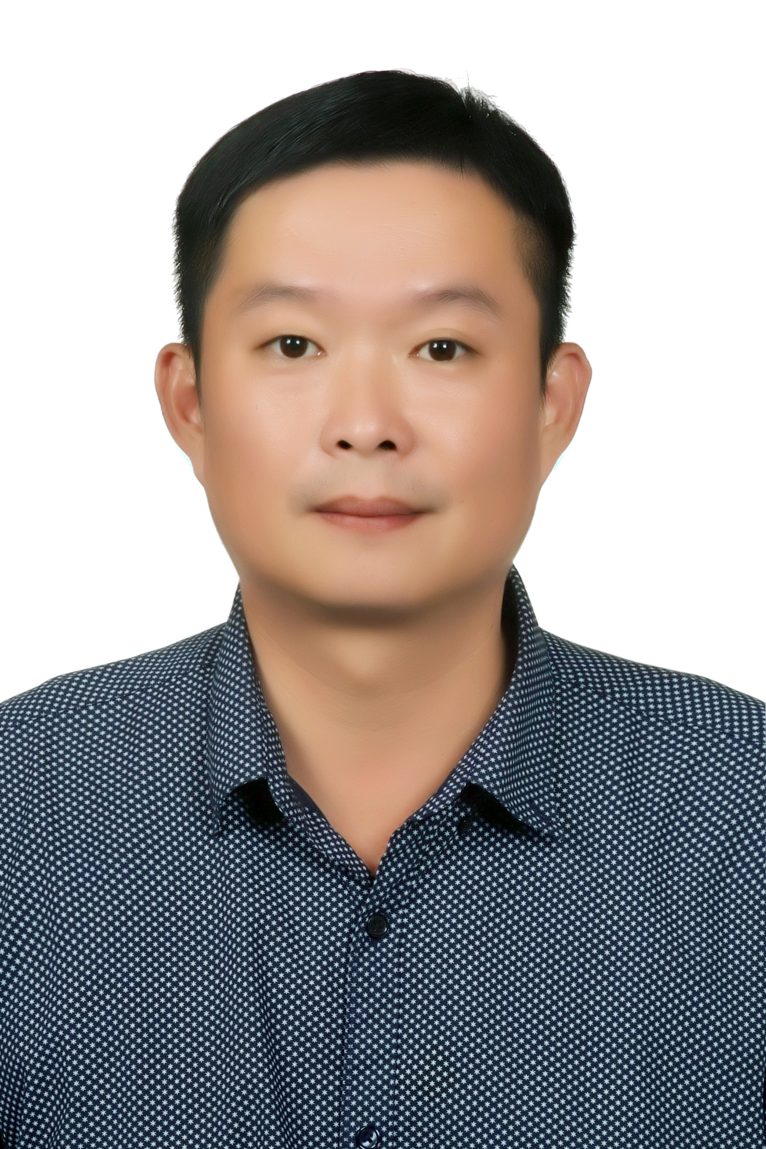 王　溪松