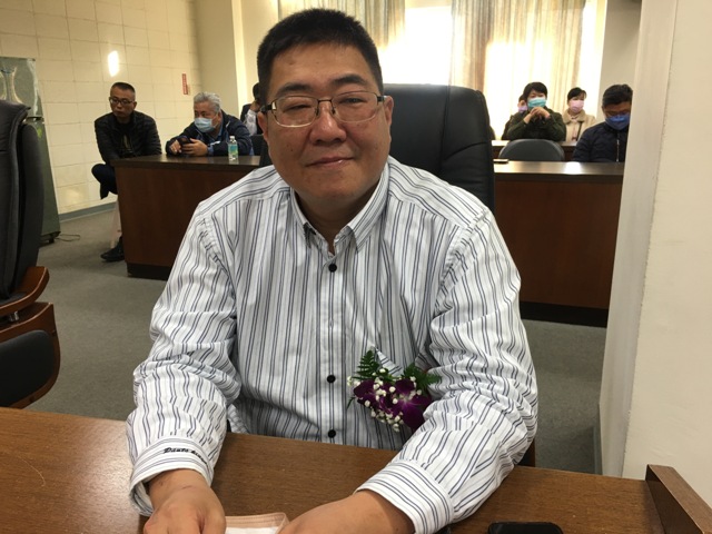 簡百聰