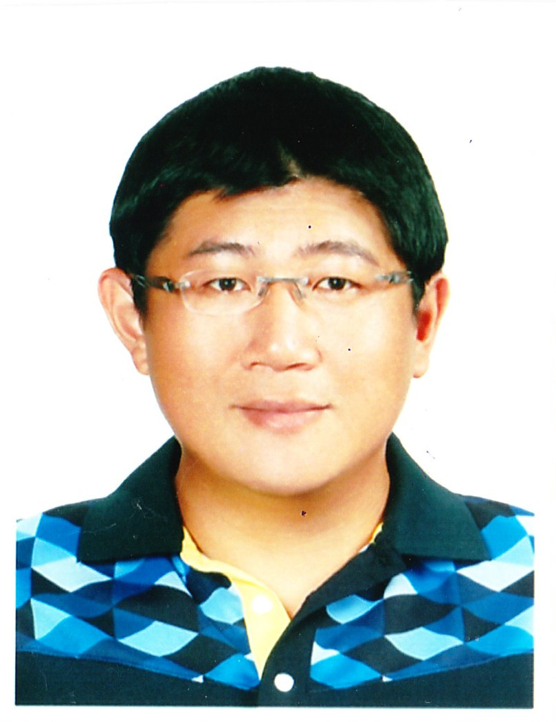 李泓嶢