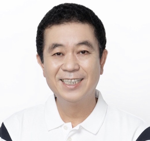 陳　進義