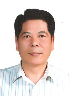 李　宏裕