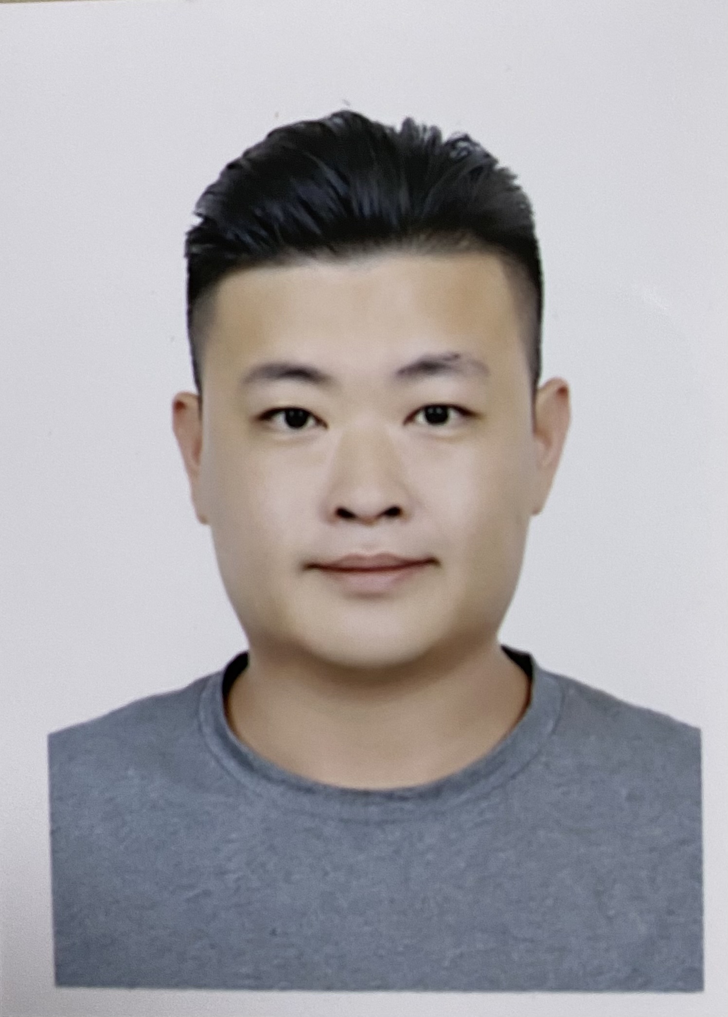 蔡　云豪