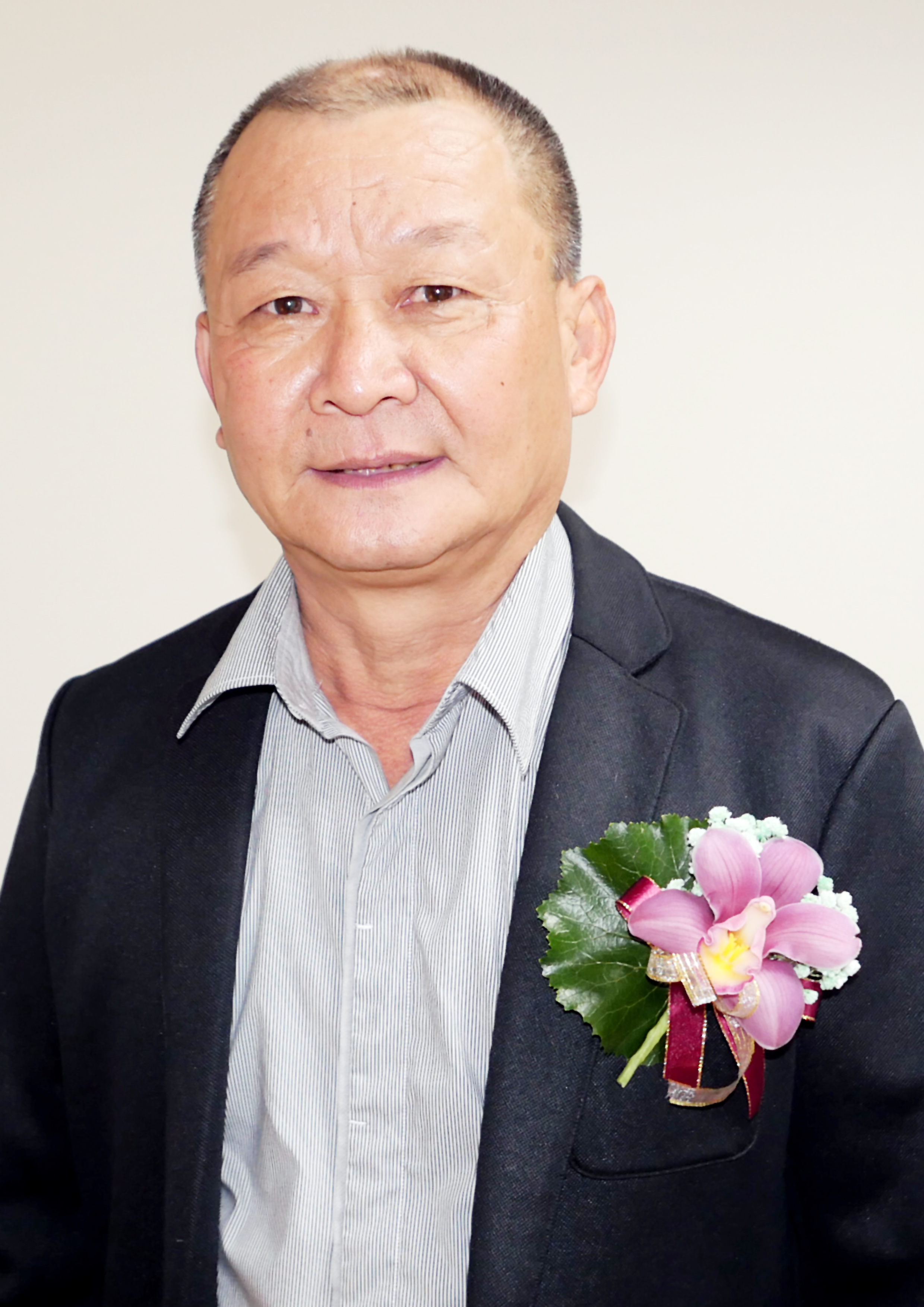 陳　建文