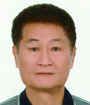施　讚興