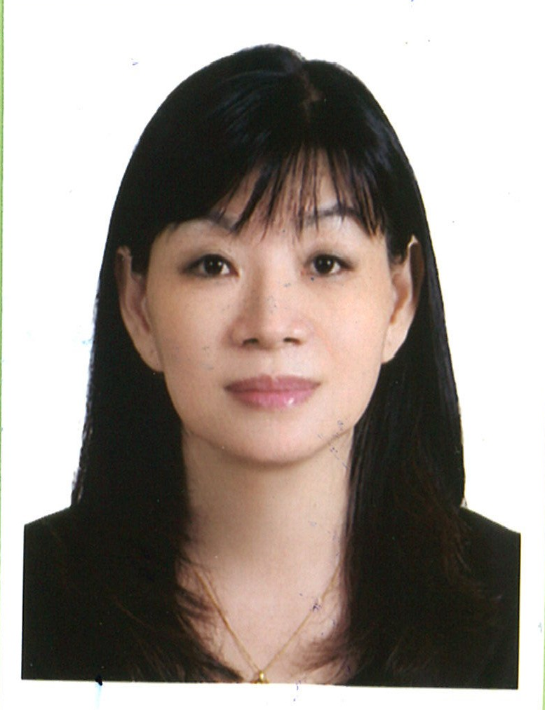 廖　春花