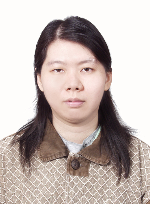鄭　翠雯