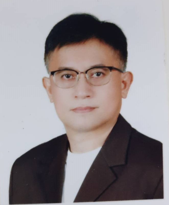 李明弘